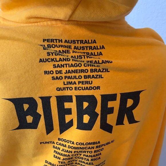 Justin Bieber Purpose Tour Medium Oversized Cropped Hoodie - Picture 8 of 16